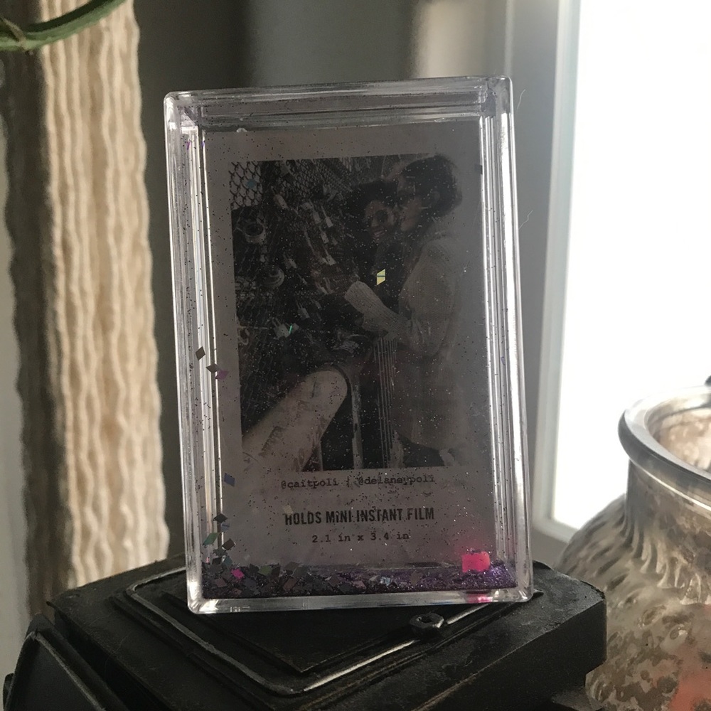 Mini acrylic frame